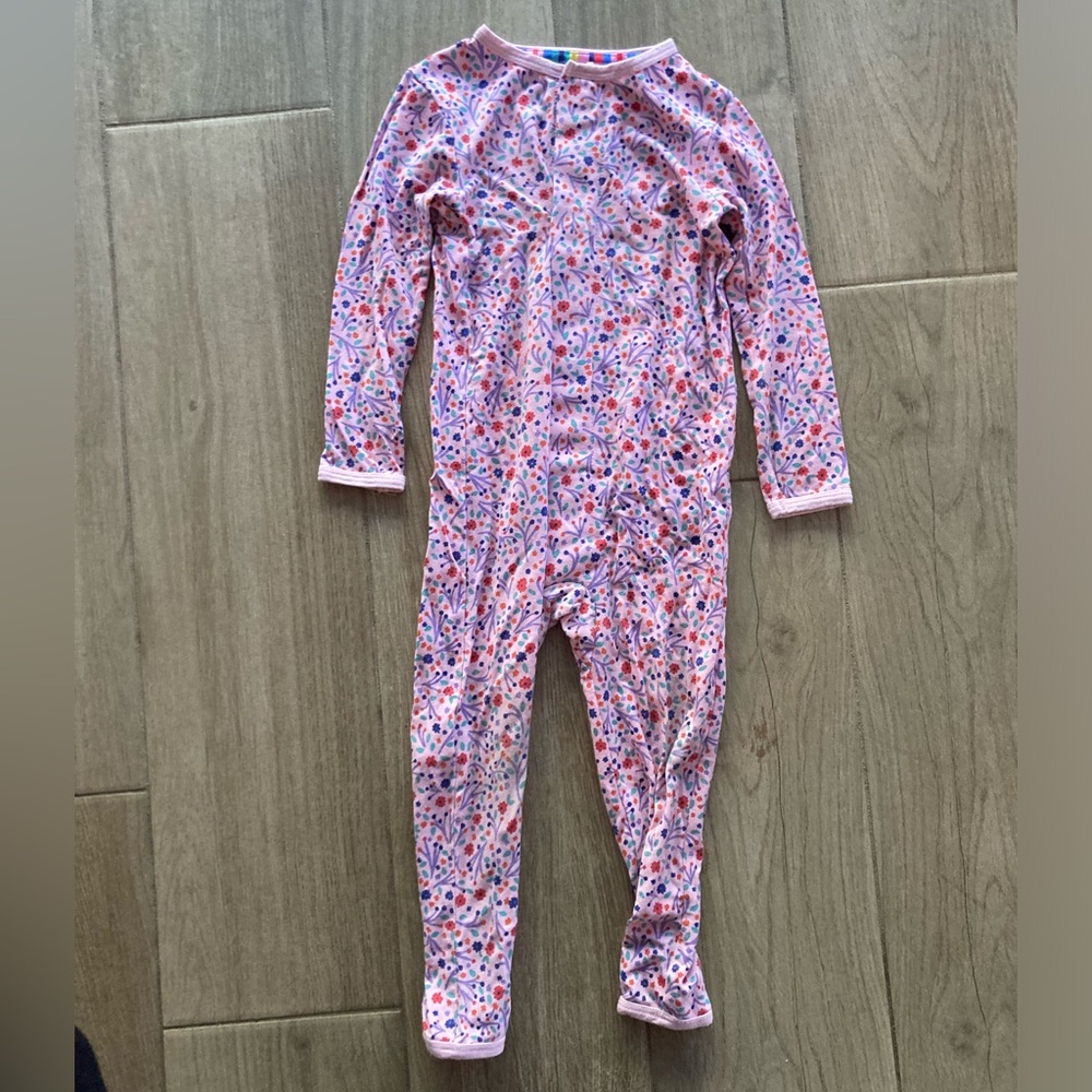 Magnetic Me sleeper